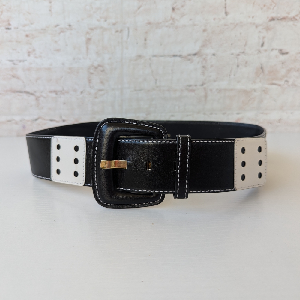 Escada Vintage wide leather belt from the 1980s, known for its distinctive "Roll